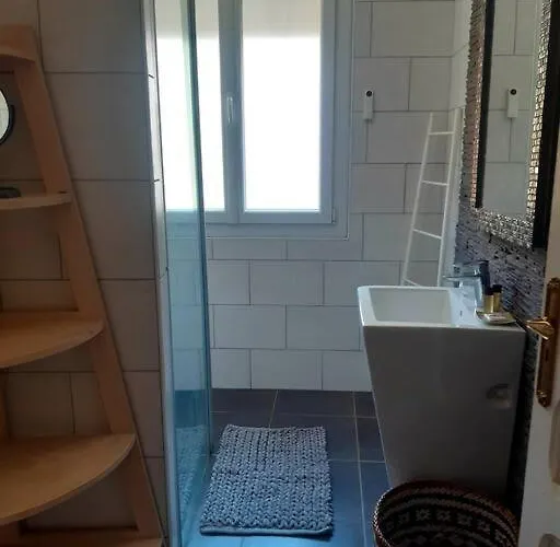 Charmante Maison De Avec Jardin بيربينيو