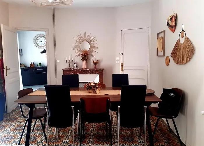 فيلة Charmante Maison De Avec Jardin *